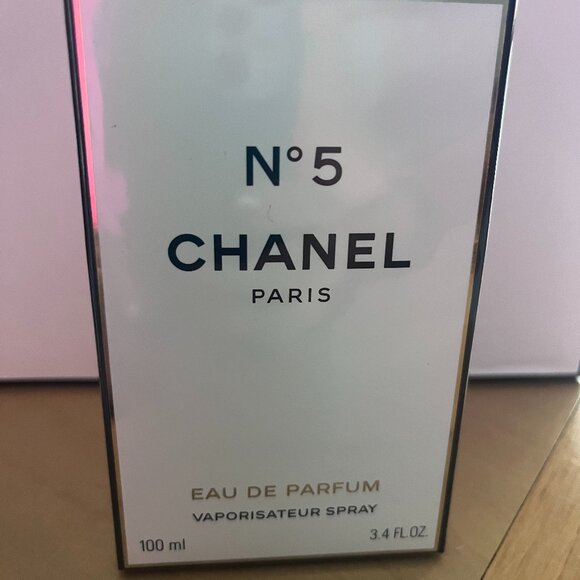 Chanel No 5 Parume Spray - Picture 1 of 3